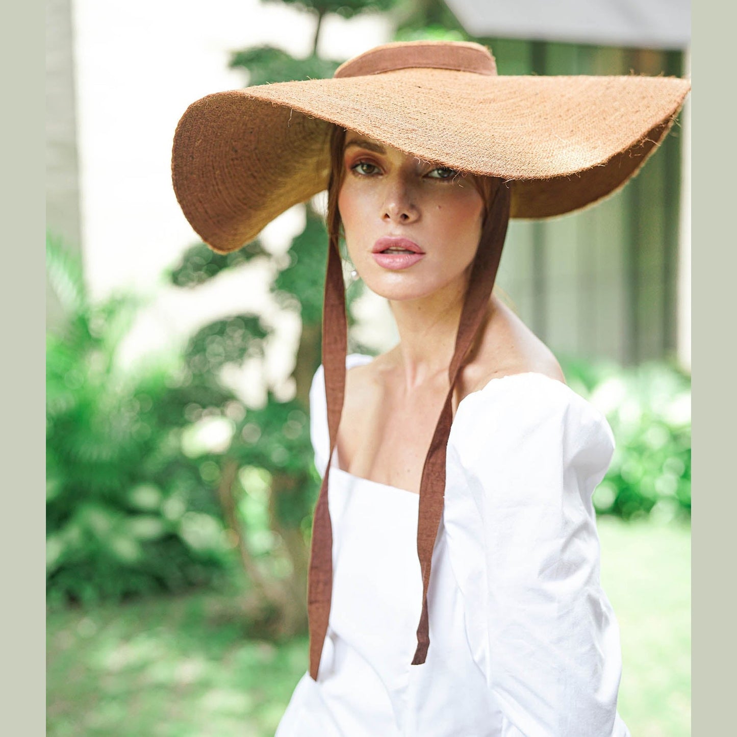 LOLA Wide Brim Jute Straw Hat In Havana Brown